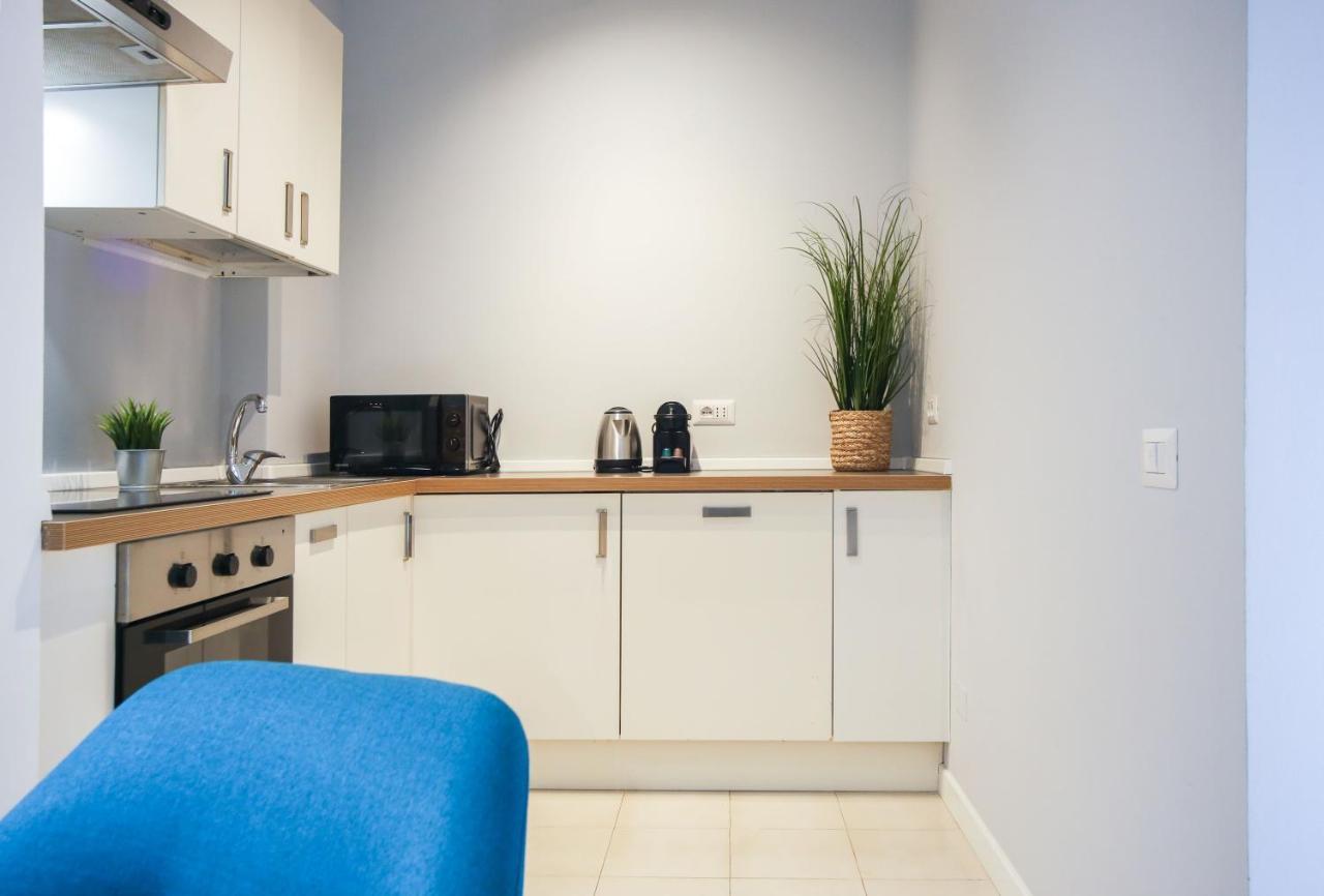 Glamorous Flat With Jacuzzi, King Size Bed And Small Balcony Perugia Buitenkant foto